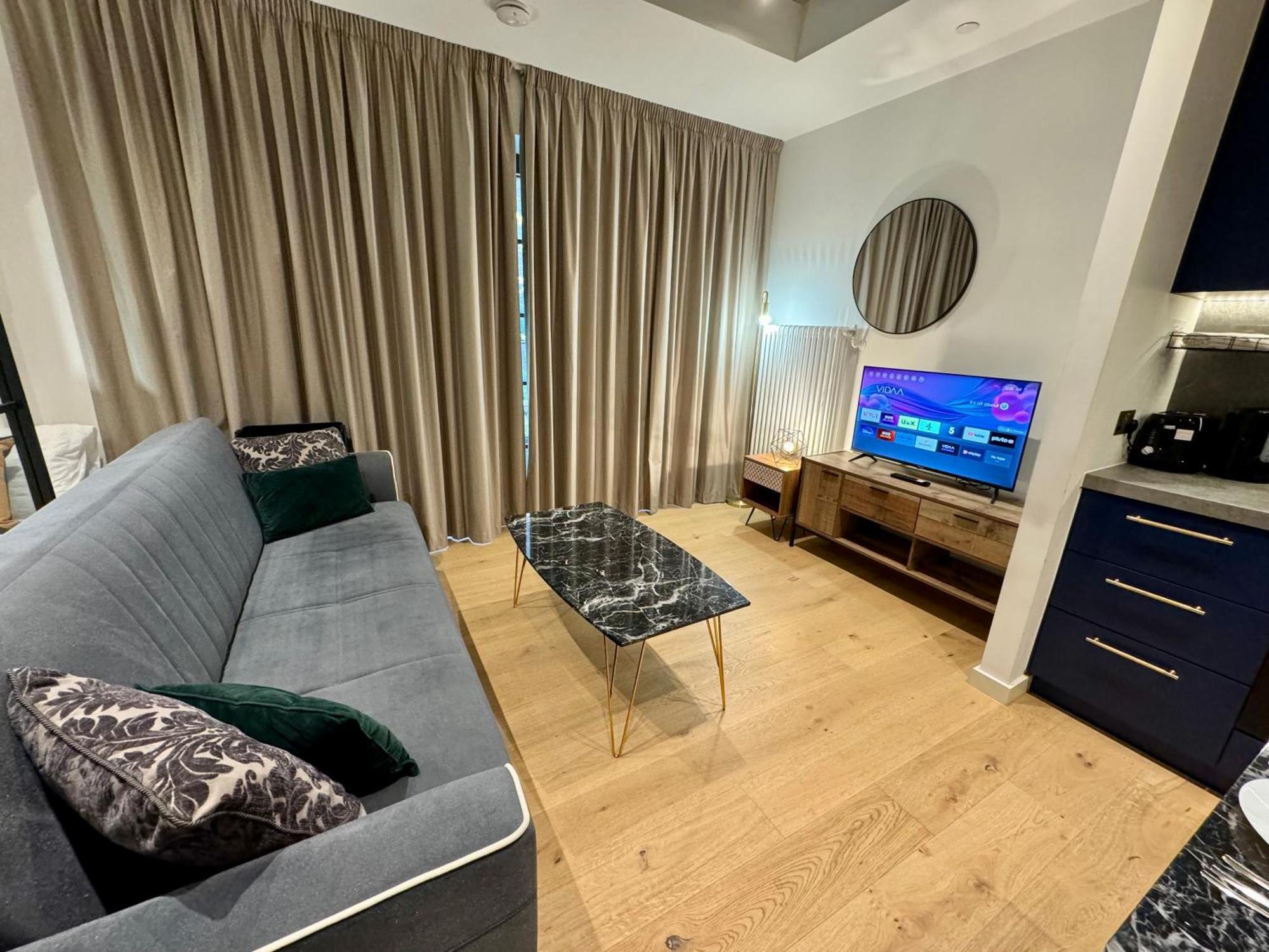Amazing Cosy Apartment, Next To O2 Arena And Close To London Excel, Secure Parking Londres Exterior foto